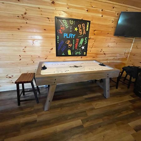 Swimming Bears Lodge 1 With Indoor Pool And Hot Tub Pigeon Forge Εξωτερικό φωτογραφία