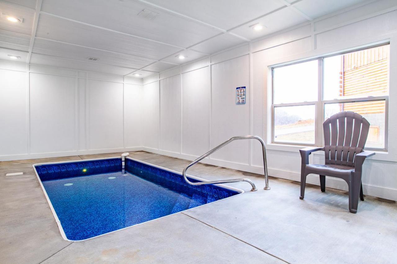 Swimming Bears Lodge 1 With Indoor Pool And Hot Tub Pigeon Forge Εξωτερικό φωτογραφία