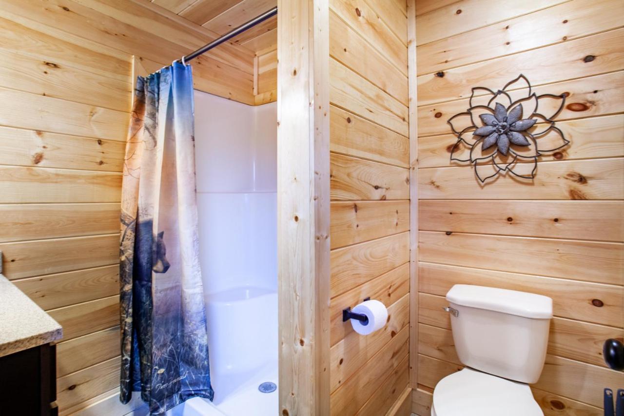 Swimming Bears Lodge 1 With Indoor Pool And Hot Tub Pigeon Forge Εξωτερικό φωτογραφία