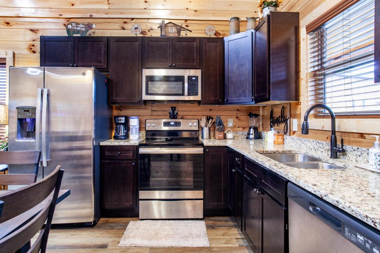 Swimming Bears Lodge 1 With Indoor Pool And Hot Tub Pigeon Forge Εξωτερικό φωτογραφία