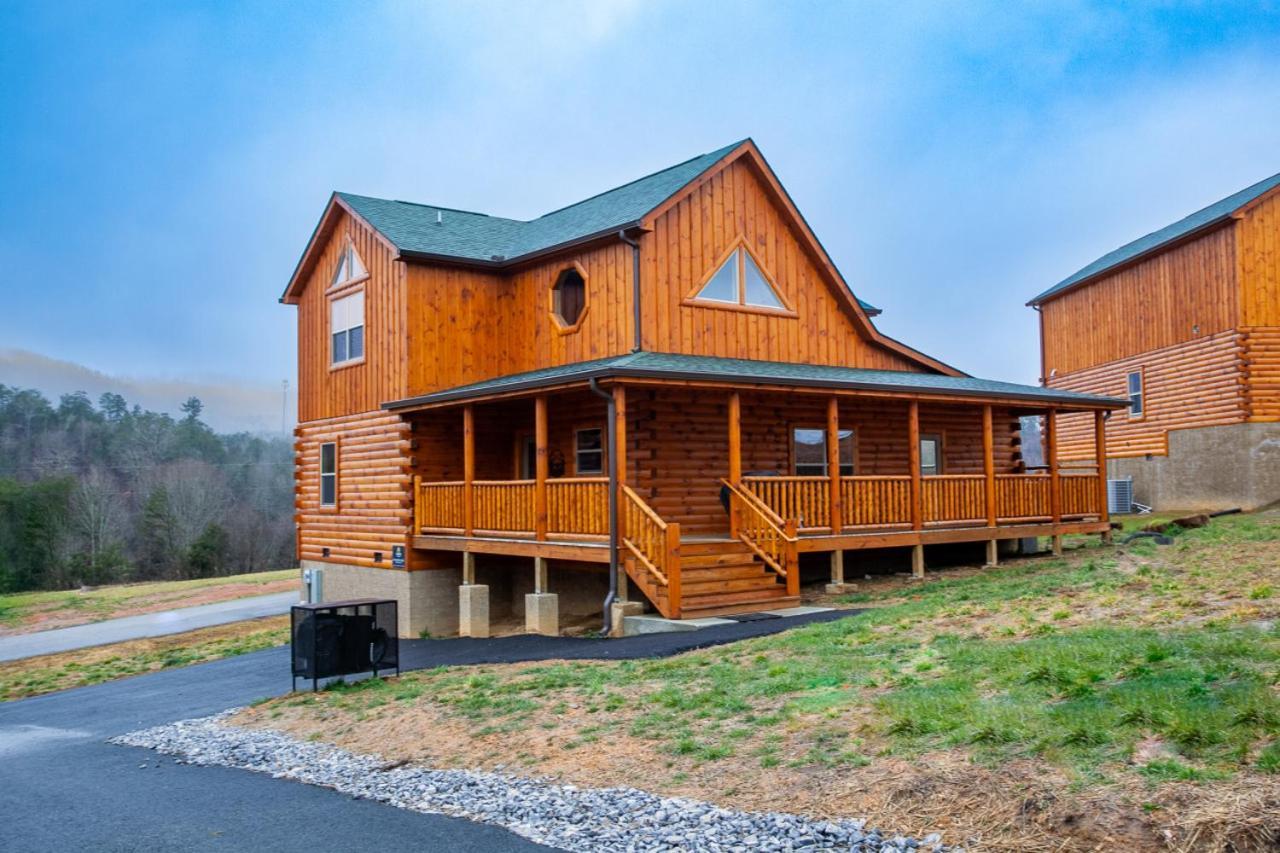 Swimming Bears Lodge 1 With Indoor Pool And Hot Tub Pigeon Forge Εξωτερικό φωτογραφία
